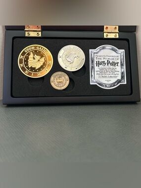 Noble Collection Harry Potter Gringotts Coin Set